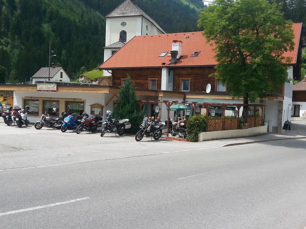 Gasthaus Traube Bichlbach Exteriér fotografie